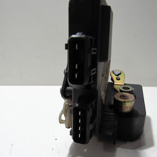 Fechadura Porta Dianteira Esquerda Volvo V70 1997 98 A 2000