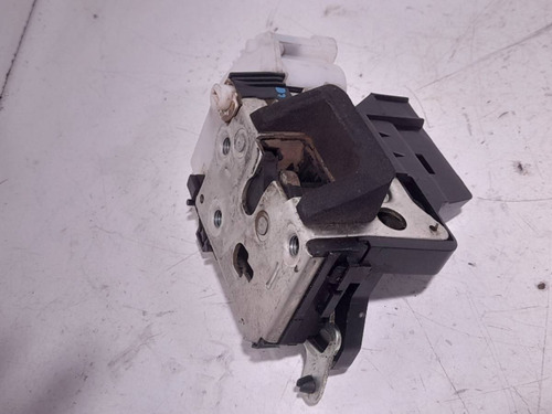 Fechadura Porta Traseira Direita  Fiat Doblo Adv 1.8 