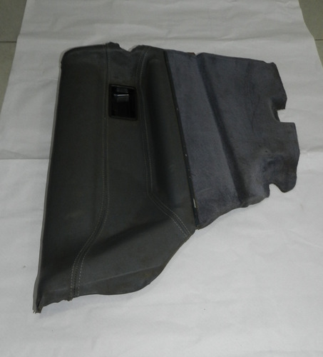 Forro Lateral Traseiro Esquerdo Vw Santana 90/96 2p Detalhe