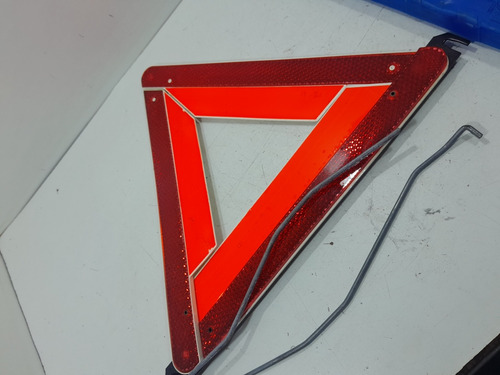 Triangulo De Segurança Bmw E36 Serie 3 (vj)