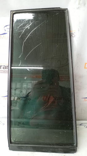 Vidro Fixo Porta T D Mitsubishi Pajero Tr4 2004/..  25929