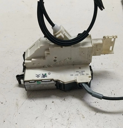 Fechadura Dianteira Direita Citroen C4 08 A 2010 9686719780