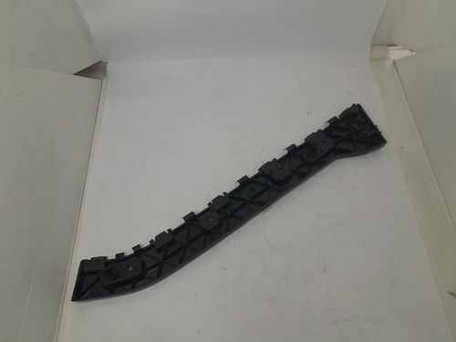 Guia Para-choque Traseiro Lado Esquerdo Ford Ka Sedan 15/21