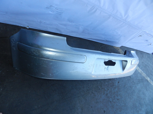 Para-choque Traseiro Vw Golf Sapão 99/06 Detalhe 1j6807421c