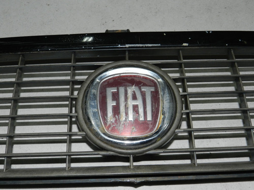 Grade Dianteira Fiat Palio Siena 2009 A 2012 Com Detalhe