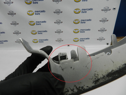 Moldura Inferior Lanterna Esquerda  Gol G4 06/14 Com Detalhe