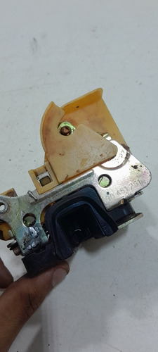 Fechadura Porta Diant.esq Gm Corsa Celta 98/12 90451281 (vj)