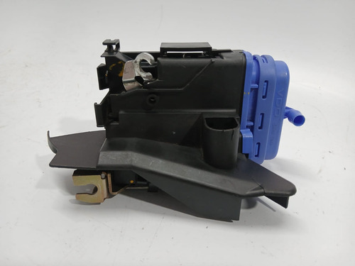 Fechadura Porta Traseira Direita Audi A3 97 A 06 A4 95 A 01