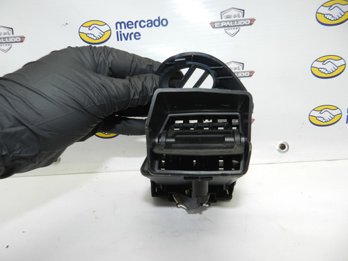 Difusor Lado Esquerdo Renault Megane Sedan Gt 07/13 Detalhe
