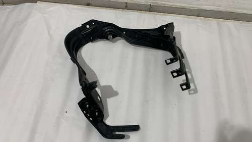 Suporte Farol Lado Esquerdo Mercedes-benz C180k 2000 A 2006
