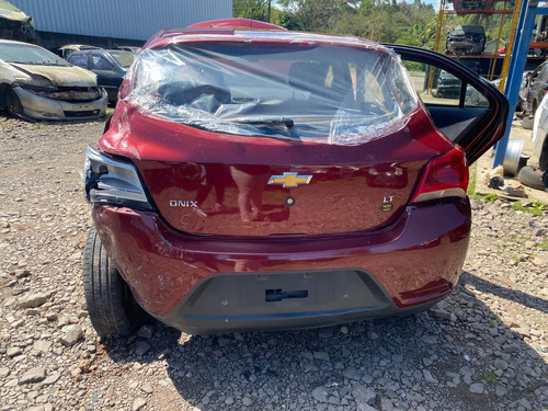 Para-sol Esquerdo Chevrolet Onix Ano 2017/2018