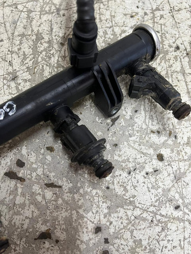 Flauta Dos Bicos Injetores Vw Gol G4 G5 G6 Voyage Polo 1.6