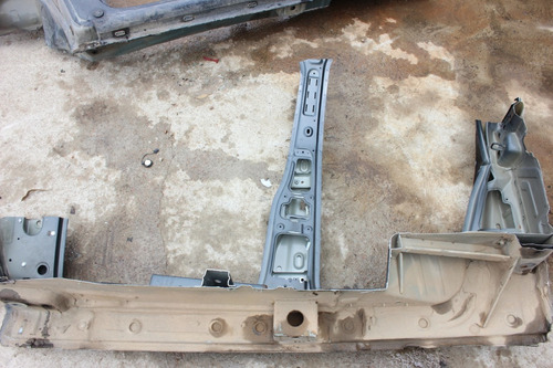 Lateral Caixa Ar Tras/diant Amarok 10/15 Ld Usado (541)