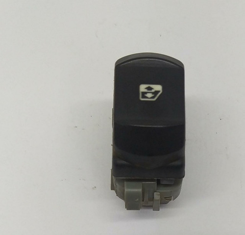 Botão Vidro Dianteiro Direito Renault Megane 2007/2012 28082
