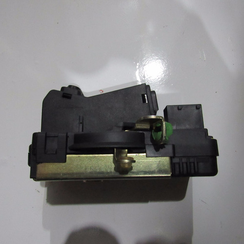 Fechadura Mecânica Porta Dianteira Esquerda Astra 1999 A 12