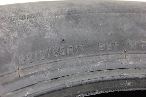 Pneu 215/65/r17 Pneus 70/22 Usado (154)