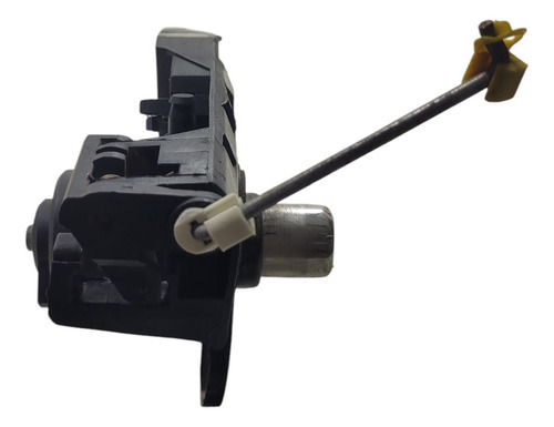 Fechadura Porta Malas Gm Corsa Montana 2003 (al) Cxa 581
