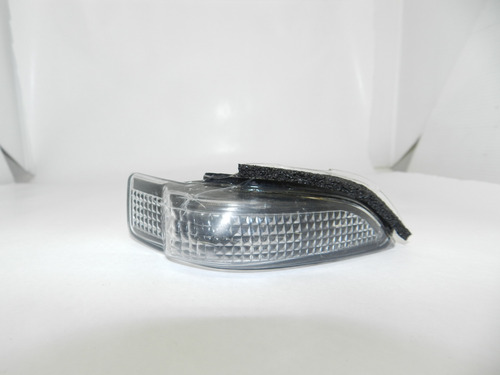 Pisca Seta Retrovisor Direito Yaris Sedan 18/23 Com Detalhe