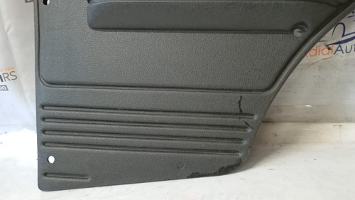 Forro Interno Traseira Direita Uno Duas Portas 1984/.. 25801