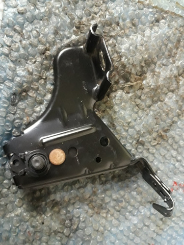 Suporte Encosto Banco Ford Fiesta Lado Direito 12859*