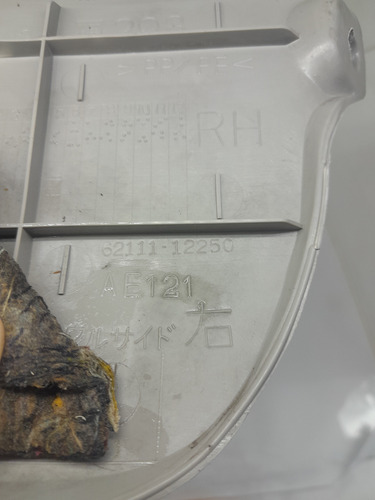 Acabamento Interno Porta Diant Direita Corolla 98/02 Detalhe