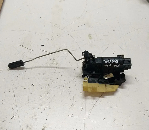 Fechadura Porta Dianteira Direita Renault Duster 2012