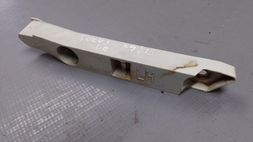 Guia Suporte Parachoque Diant Le Focus 08 A 13    24093