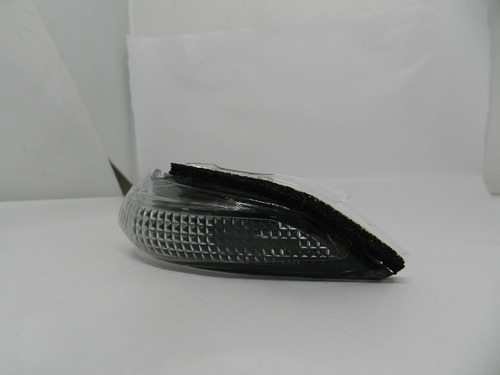 Pisca Seta Retrovisor Direito Yaris Sedan 18/23 Com Detalhe