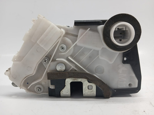 Fechadura Porta Dianteira Direita Toyota Prius 2012 A 2021