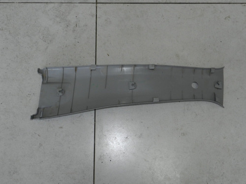 Moldura Coluna Central Direita Toyota Etios 2013 A 2017