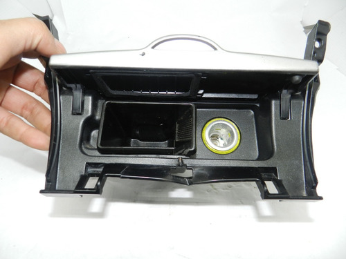 Porta Treco Acendedor Cigarro Toyota Corolla 09/14 C/detalhe