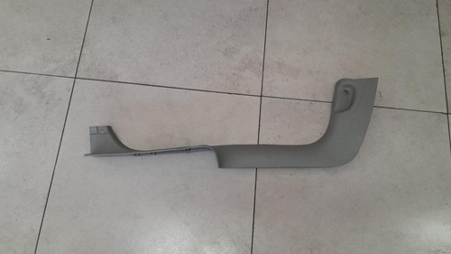 Soleira Dianteira Esquerda Renault Scenic 99/06 7702280103
