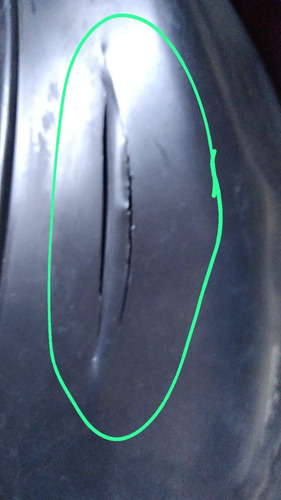 Para-barro Traseiro Esquerdo Vw Golf Bora 98/06 C/ Detalhe 