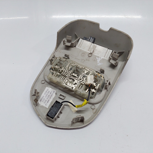 Luz De Teto Cortesia Peugeot 3008 Ano 2011 A 2016