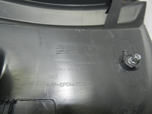Moldura Tampa Traseira Porta Mala  Vw Gol G5 A G8 08/23