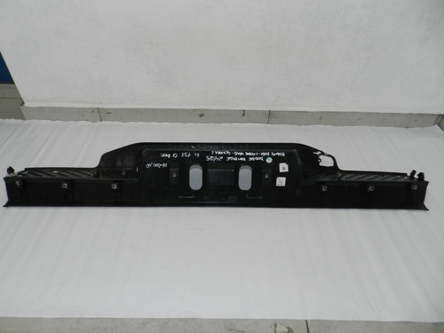 Pisante Para-choque Tras Central Dodge Rampage 24/25 Detalhe