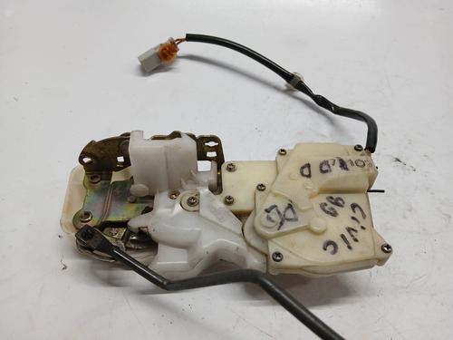 Fechadura Da Porta Dianteira Direita Honda Civic 1996 A 2000