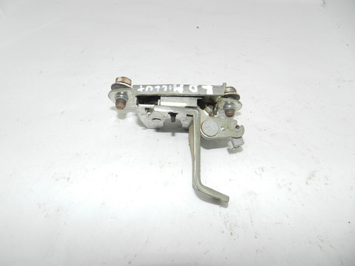 Fechadura Tampa Caçamba Lado Direito Toyota Hilux 06/12