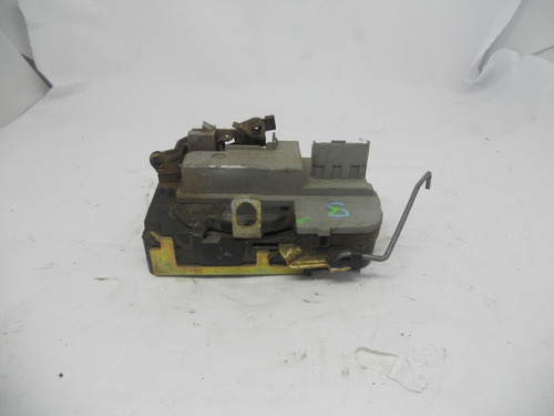 Fechadura Porta Traseira Direita Peugeot 206 2003 A 2005
