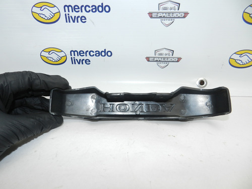Emblema Plaquinha Frontal Paralela Cg 150 Titan 04/08