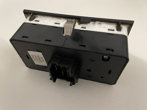 Comando Botão Luzes Alerta Scania 0431601 / 1900317 / 09w38t