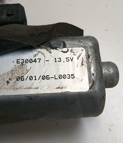 Máquina Vidro Elétrico Dianteiro Direito Gm Celta 2 Portas