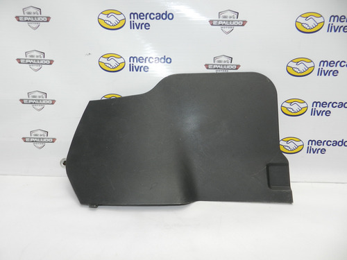 Acabamento Esquerdo Painel Central Console Megane 06/13