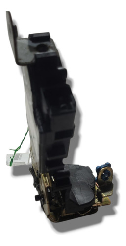 Fechadura Traseira Esquerda Subaru Legacy 2000 (al)