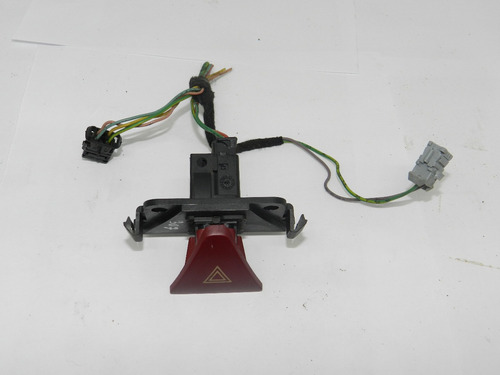Botão Interruptor Pisca Alerta Peugeot 1.6 2004 2005 A 2012
