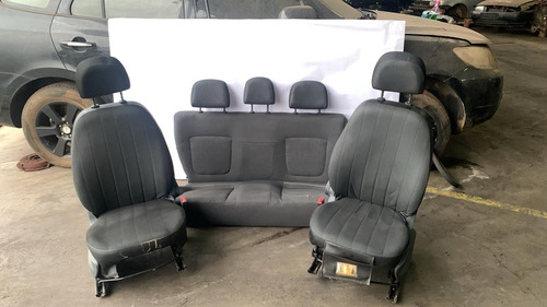 Jogo Bancos Tecido Fiat Grand Siena 2015 A 2018 Detalhe