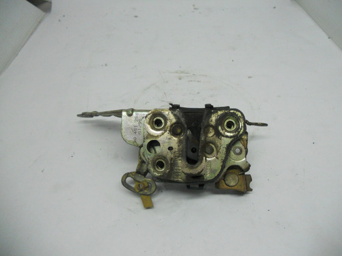 Fechadura Porta Dianteira Direita Gm Corsa Classic 90451286