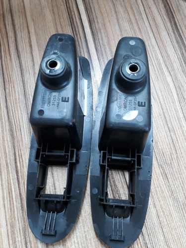 Moldura Botão Vidro Elétrico Esquerdo Punto Uno - 16731*