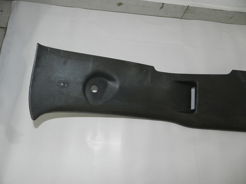 Acabamento Coluna Traseira Direita Gm S10 00/11 C Detalhe