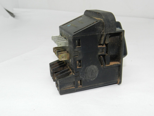 Comando Farol C/ Milha Gm Corsa Classic Celta 94/13 93440911